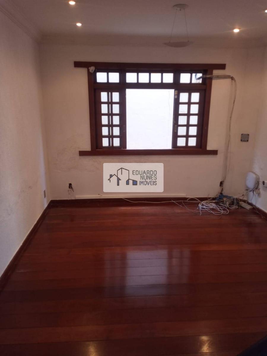 Casa, Santa Lúcia, 4 Quartos, 8 Vagas, 2 Suítes