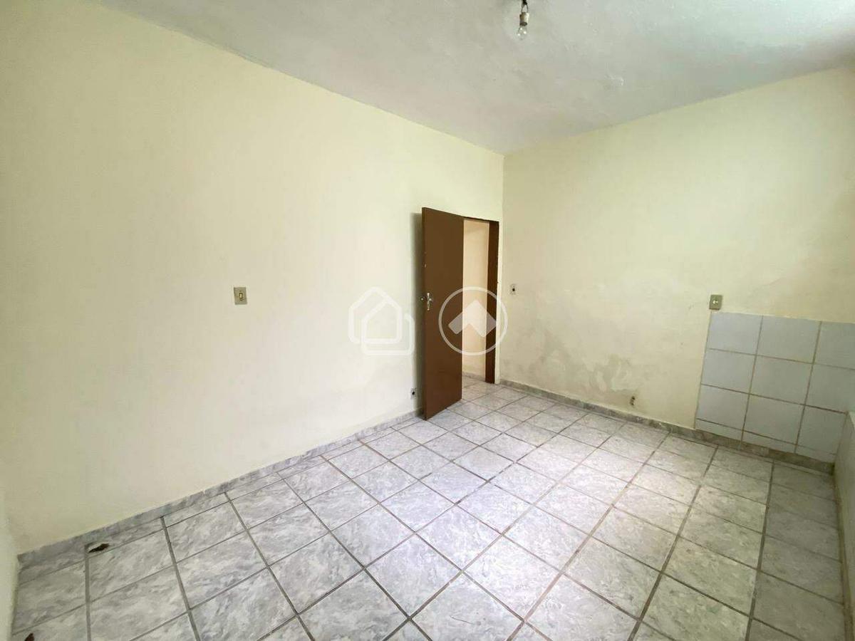 Quitinete, Ressaca, 1 Quarto