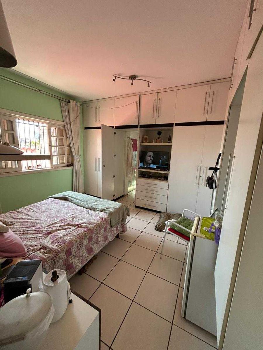 Casa, Glória, 3 Quartos, 8 Vagas, 1 Suíte