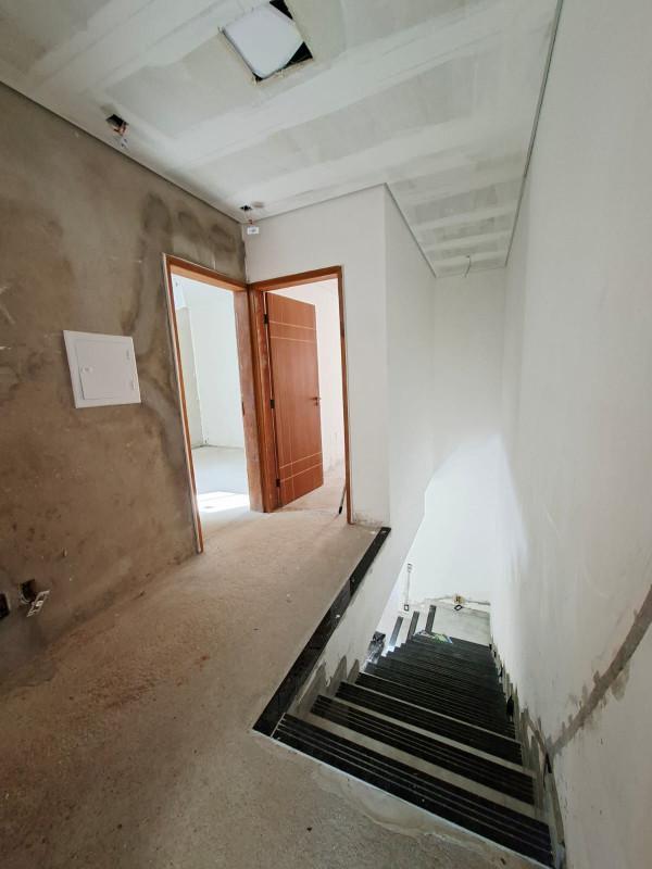 Casa, Cardoso (barreiro), 3 Quartos, 2 Vagas, 1 Suíte
