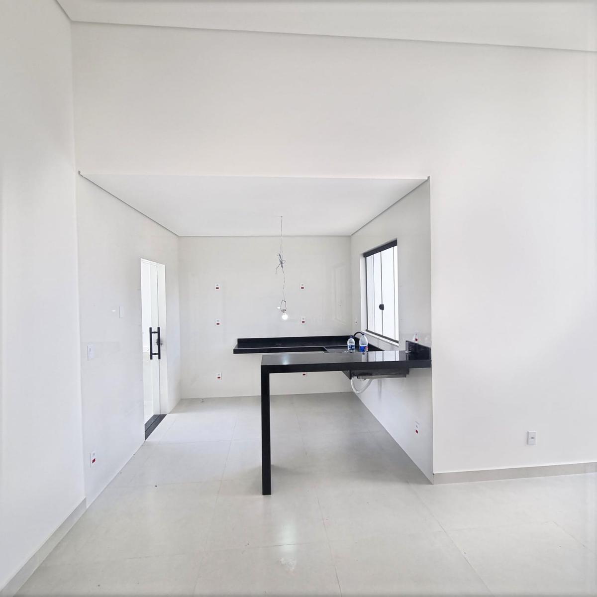 Casa, Planalto, 3 Quartos, 3 Vagas, 1 Suíte