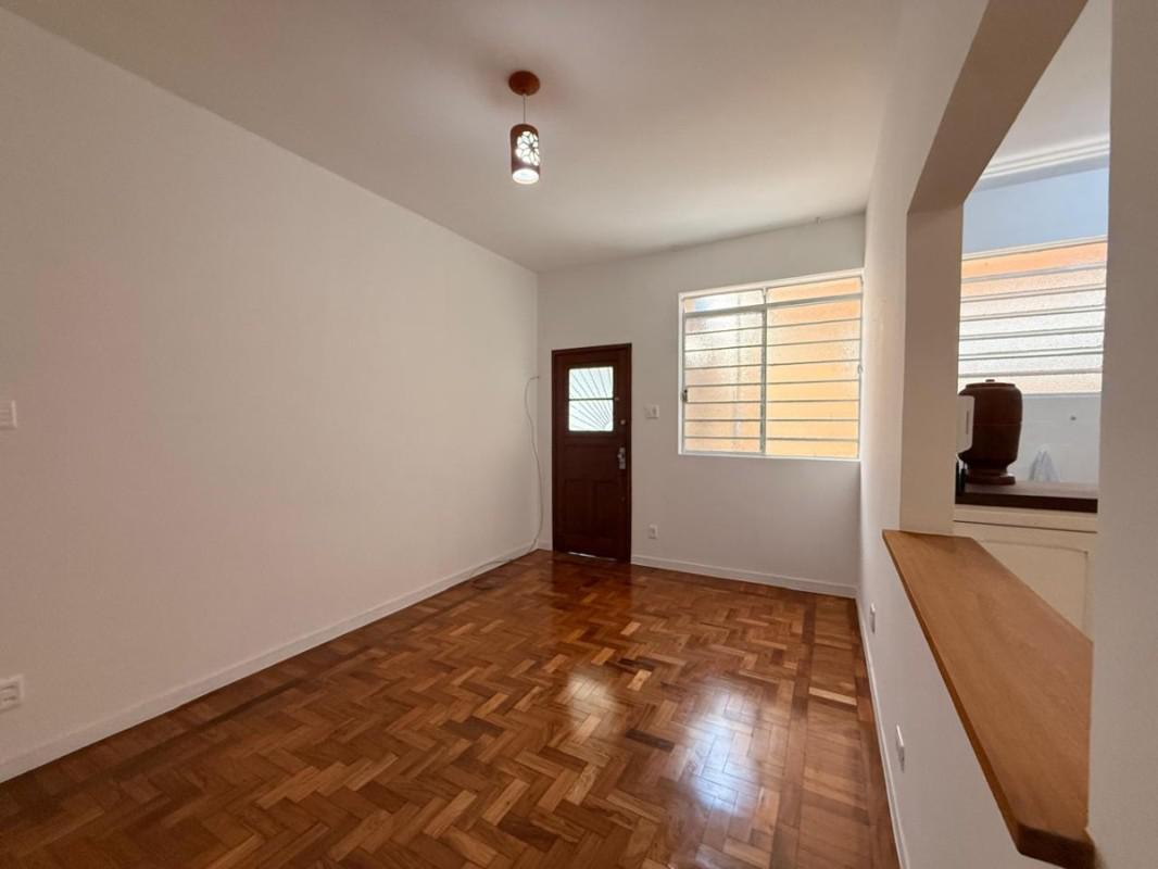 Apartamento, Sagrada Família, 2 Quartos, 1 Vaga