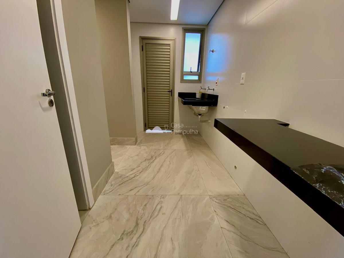 Casa, Bandeirantes (pampulha), 4 Quartos, 8 Vagas, 4 Suítes