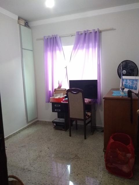 Casa, Europa, 4 Quartos, 3 Vagas, 1 Suíte