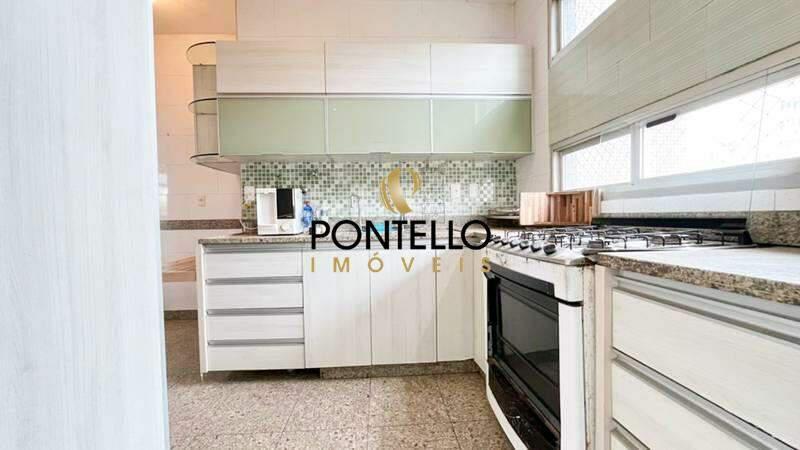 Apartamento, Funcionários, 4 Quartos, 2 Vagas, 1 Suíte