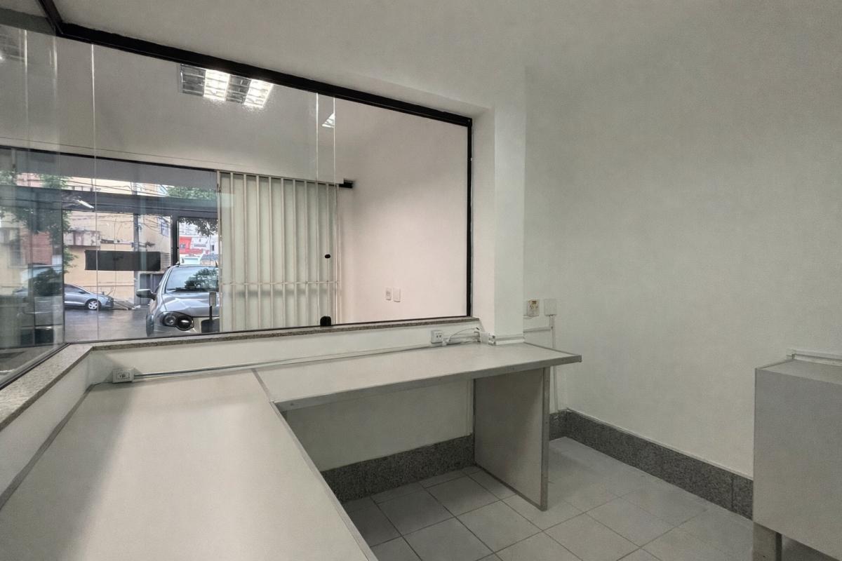 Casa Comercial, Floresta, 0 Quarto, 3 Vagas