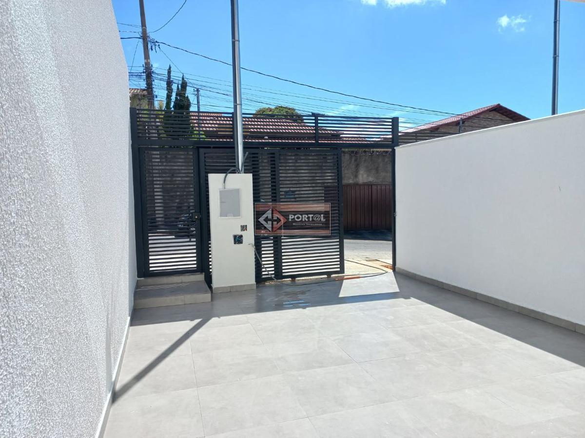 Casa, Planalto, 3 Quartos, 2 Vagas, 1 Suíte