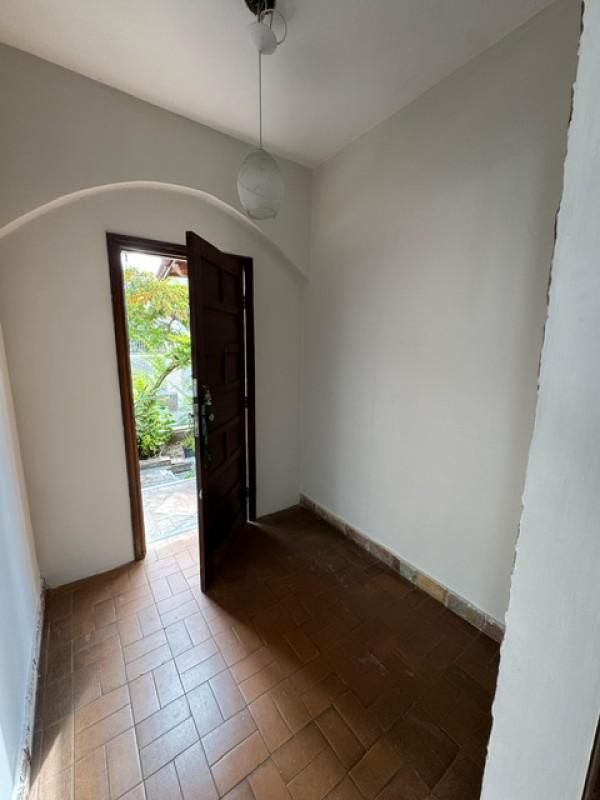 Casa, Inconfidência, 4 Quartos, 2 Vagas, 1 Suíte