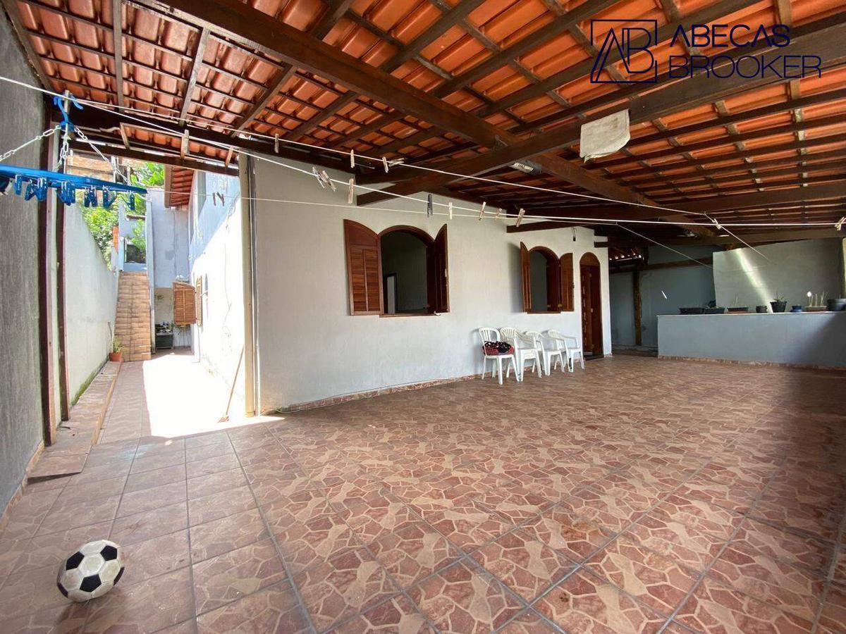 Casa, Estrela do Oriente, 3 Quartos, 2 Vagas, 1 Suíte