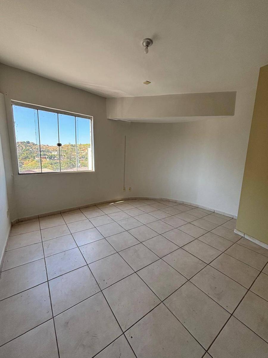 Sala, Centro, 0 Quarto, 0 Vaga