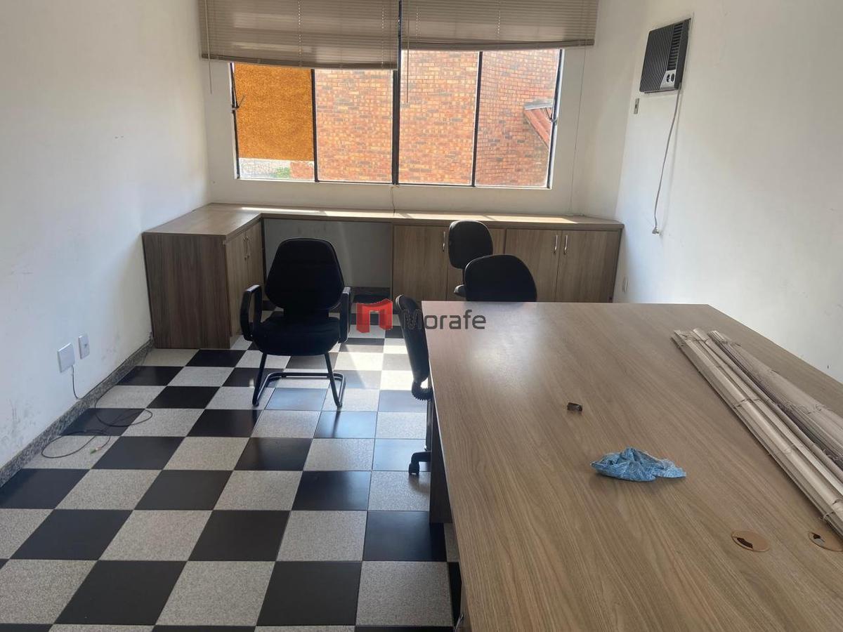 Galpão, São Luiz (pampulha), 0 Quarto, 1 Vaga