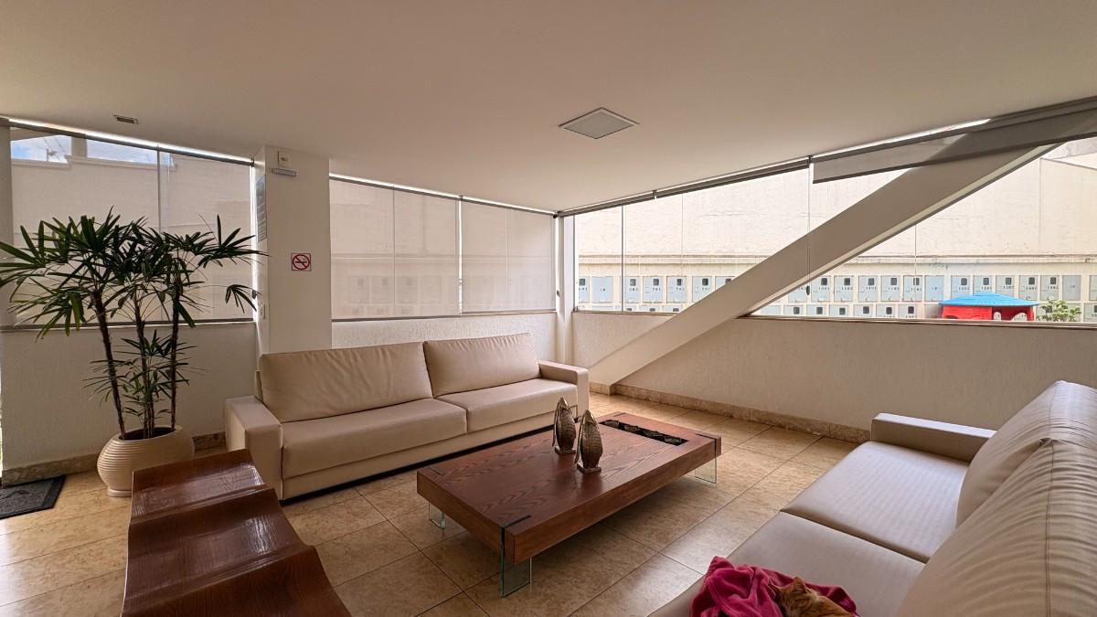 Apartamento, Estoril, 2 Quartos, 1 Vaga, 1 Suíte