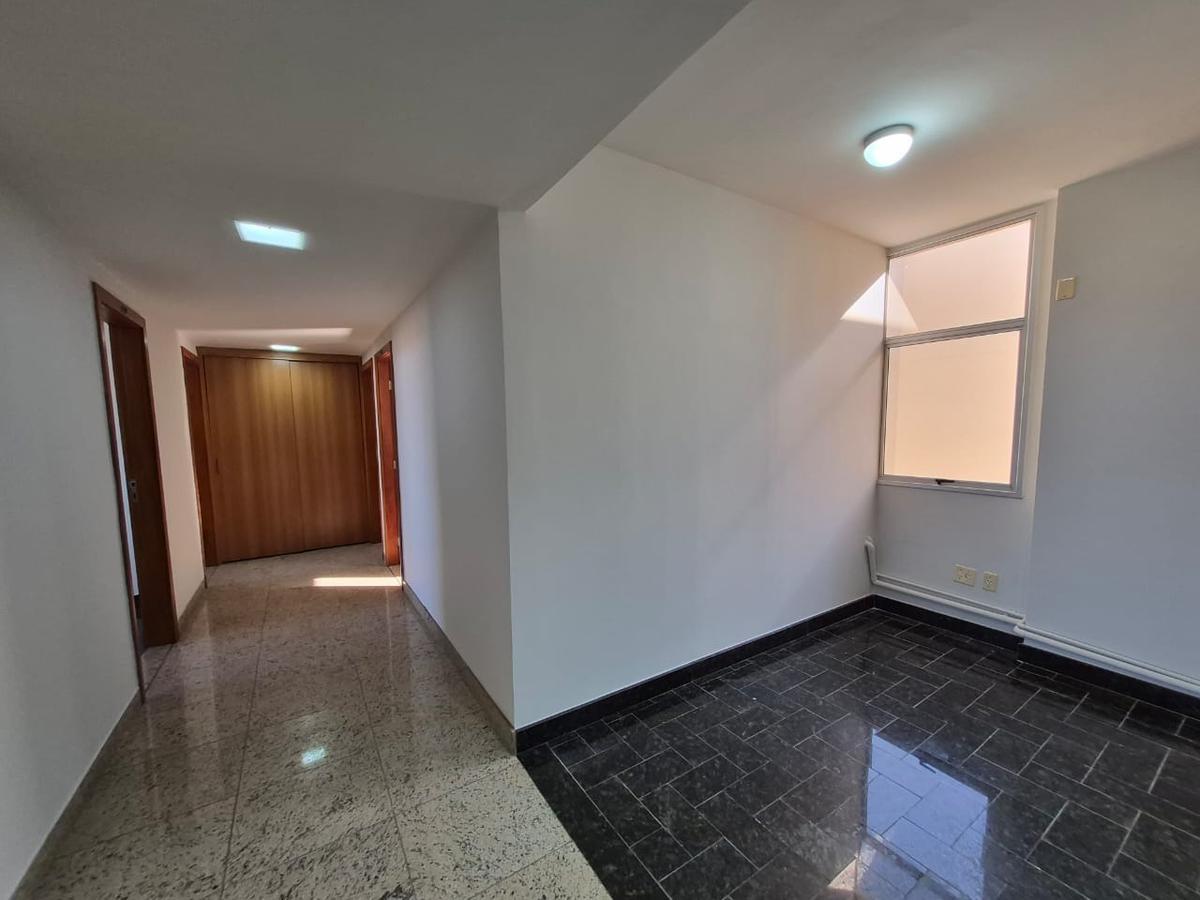 Sala, São Bento, 0 Quarto, 2 Vagas