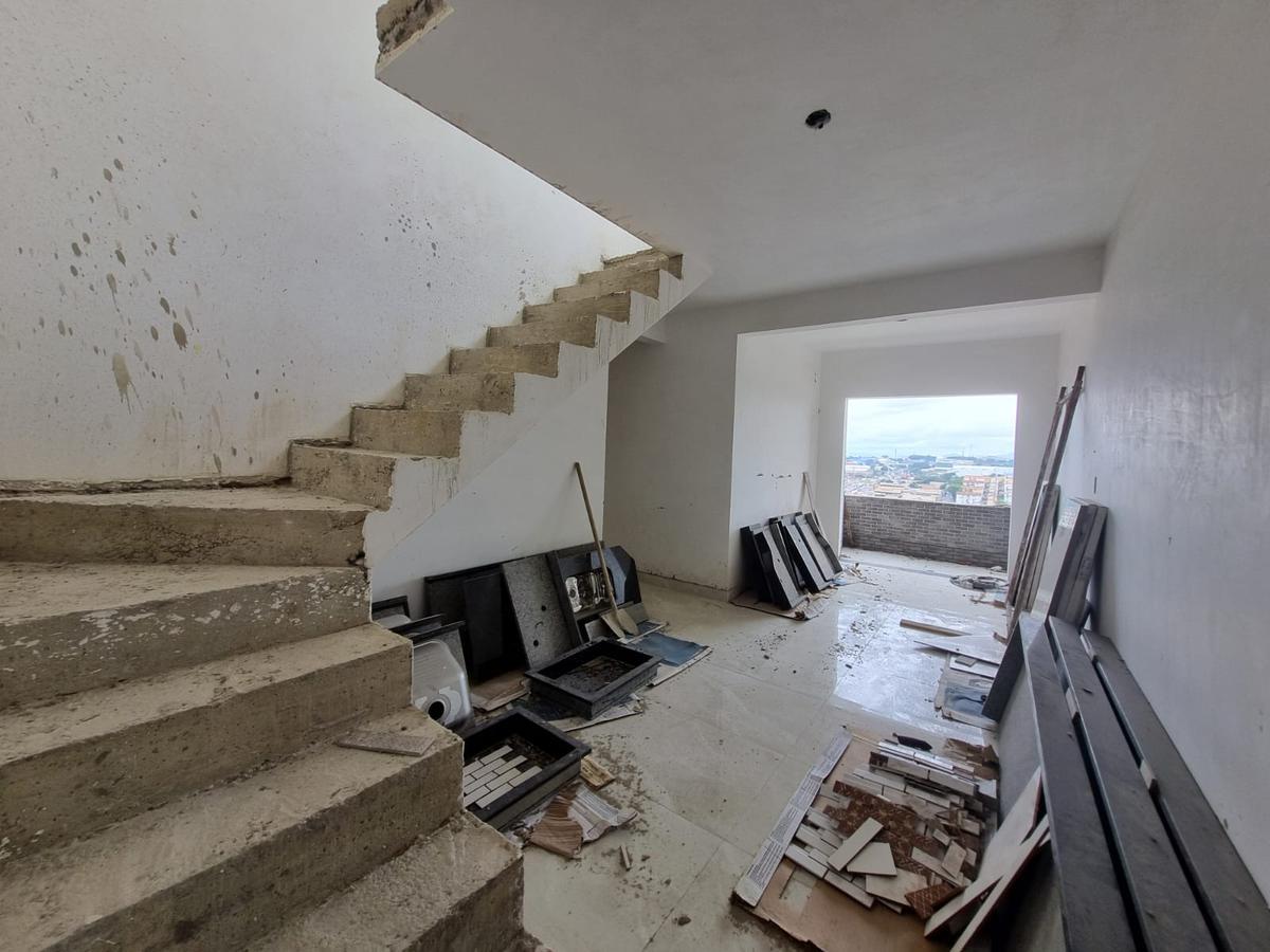 Cobertura, Amazonas, 3 Quartos, 4 Vagas, 1 Suíte