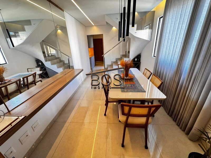 Cobertura, Sagrada Família, 2 Quartos, 2 Vagas, 2 Suítes
