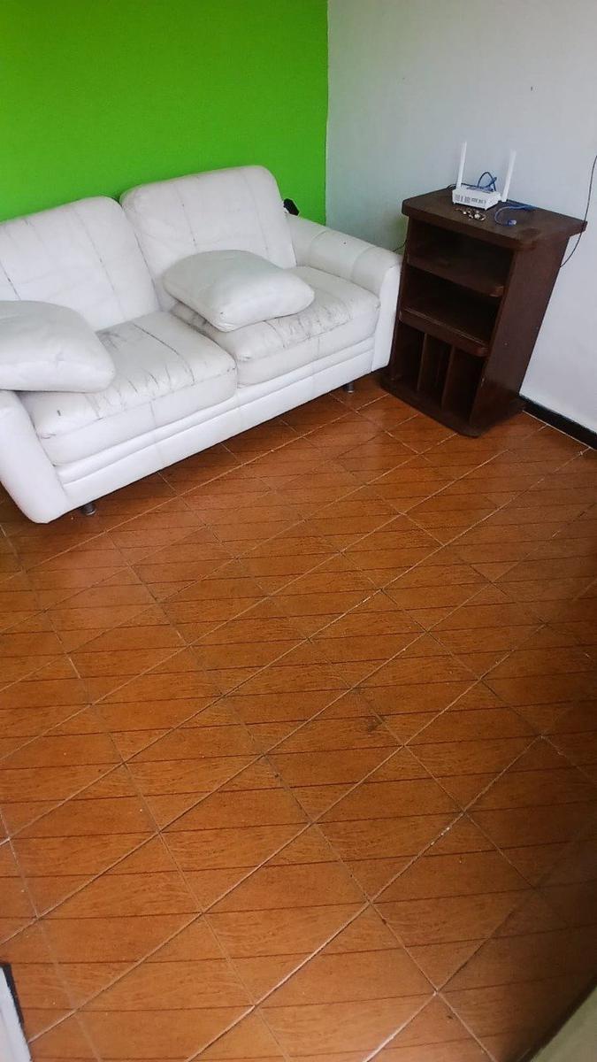 Casa, Santa Terezinha, 2 Quartos, 0 Vaga