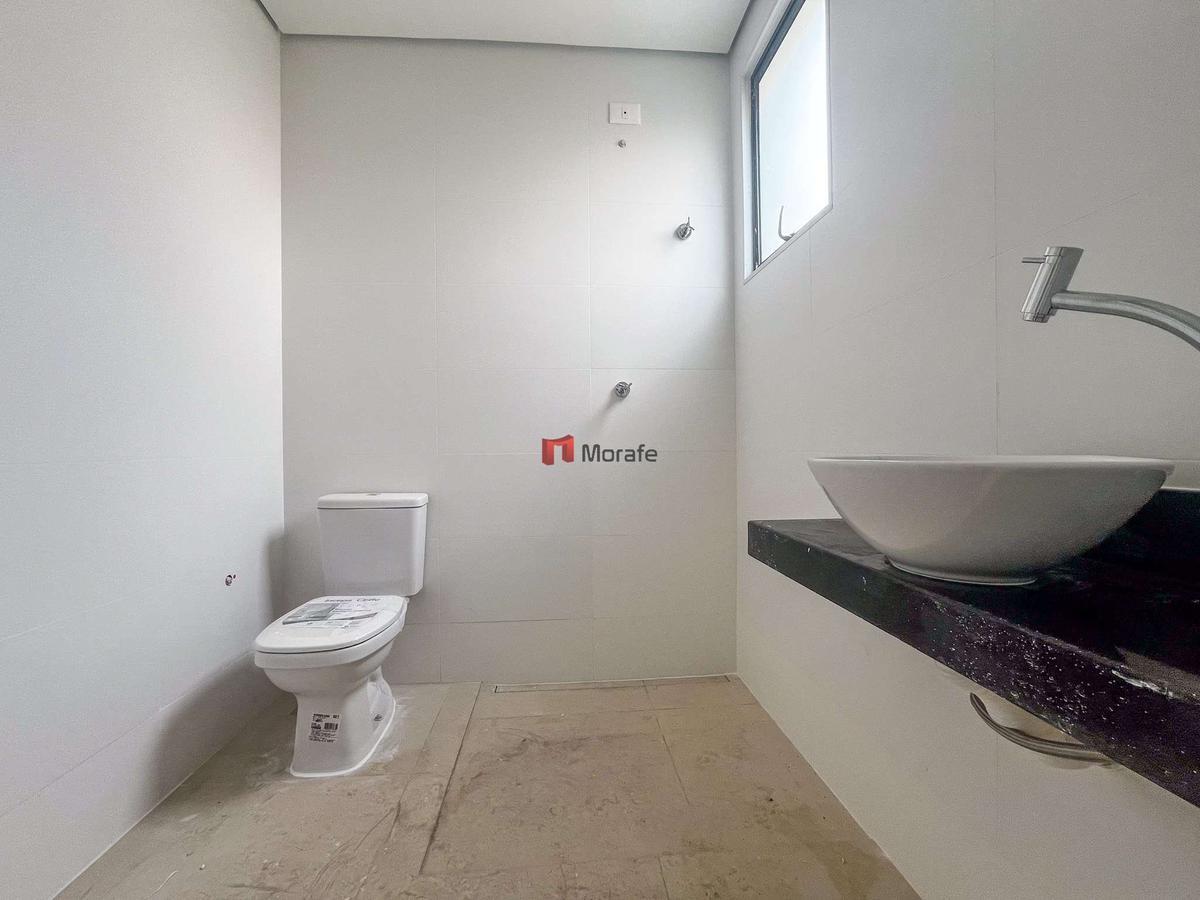 Apartamento, Floresta, 2 Quartos, 2 Vagas, 2 Suítes