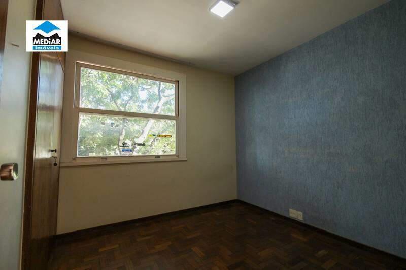 Apartamento, Funcionários, 4 Quartos, 2 Vagas, 1 Suíte
