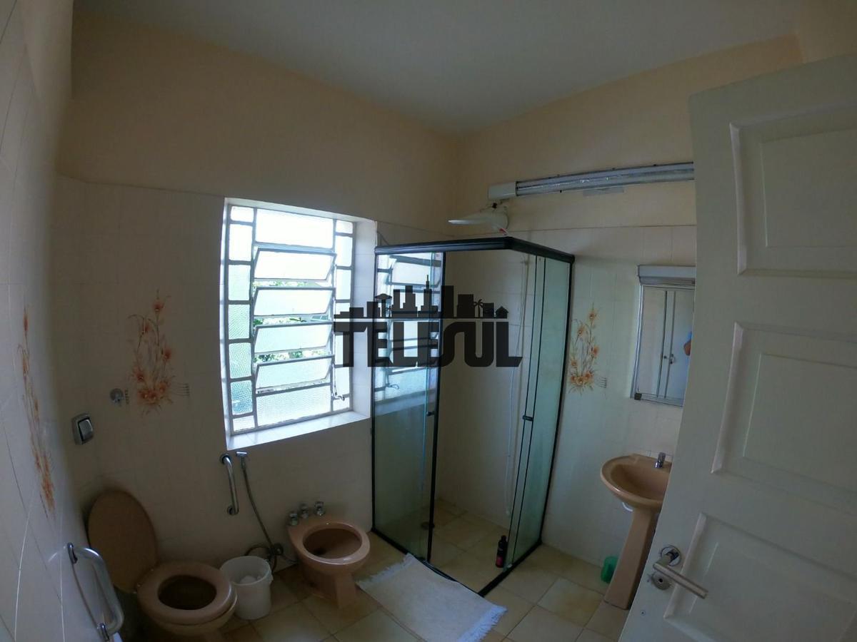 Casa, Centro, 6 Quartos, 2 Vagas