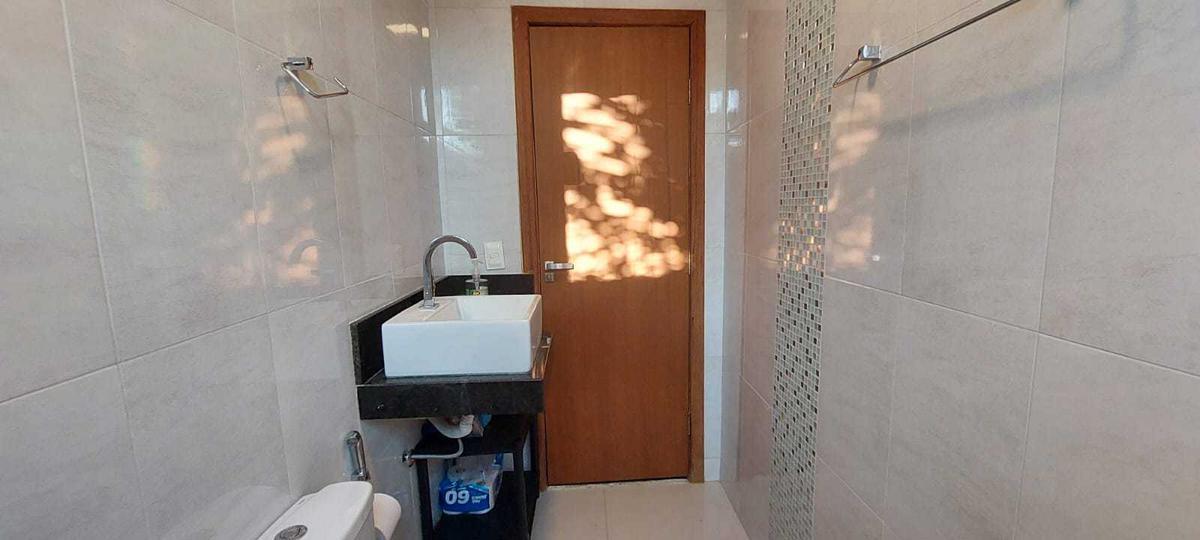 Casa, Recanto da Lagoa, 4 Quartos, 2 Vagas, 2 Suítes