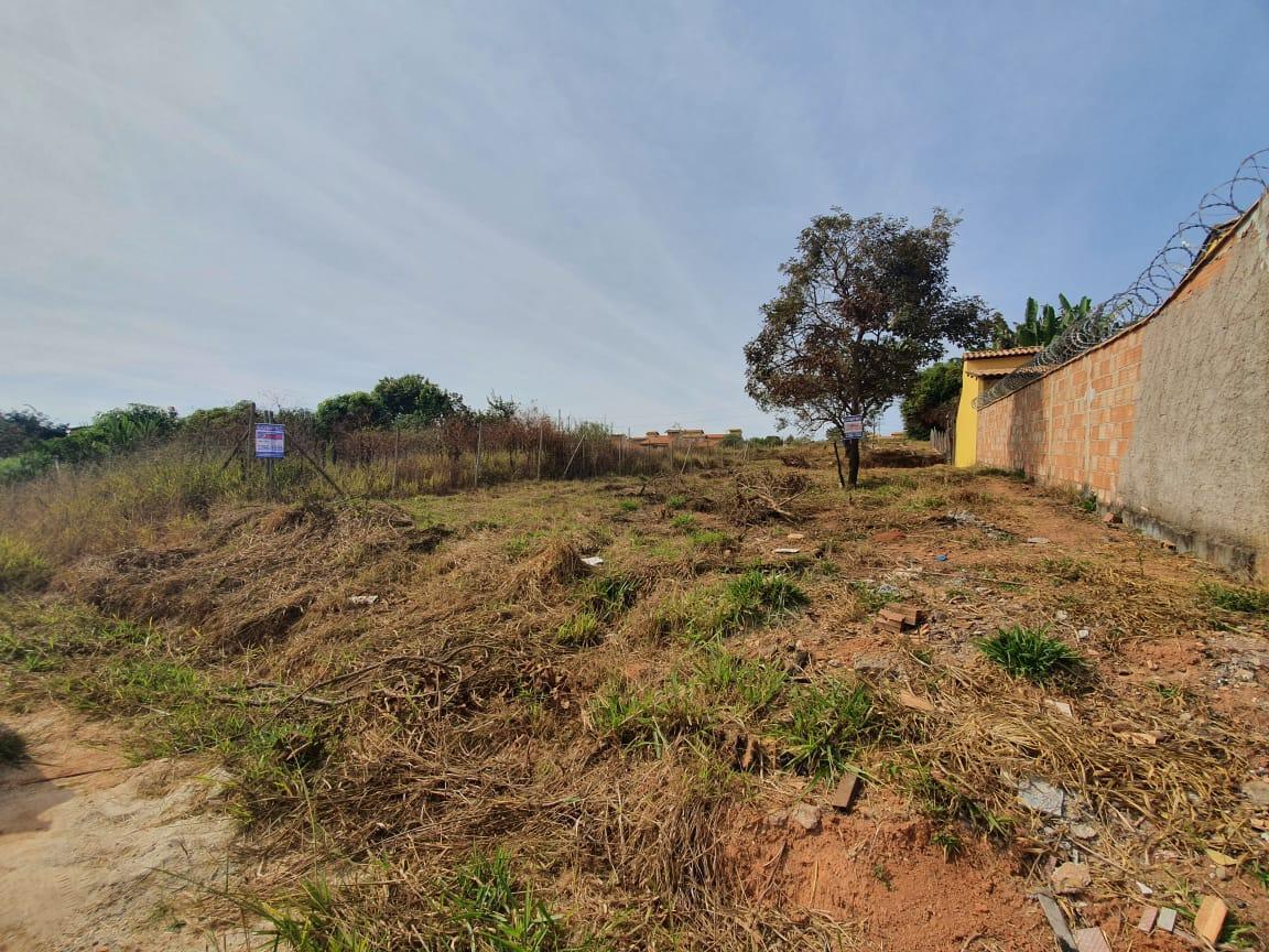 Lote, Planalto, 0 Quarto, 0 Vaga