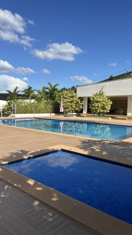 Lote, Centro, 0 Quarto, 0 Vaga