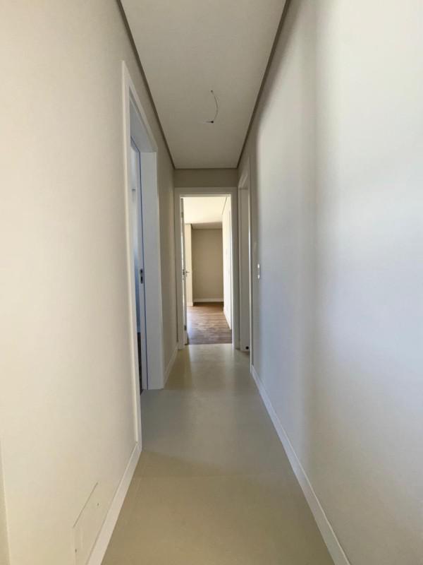Apartamento, Sagrada Família, 2 Quartos, 2 Vagas, 1 Suíte