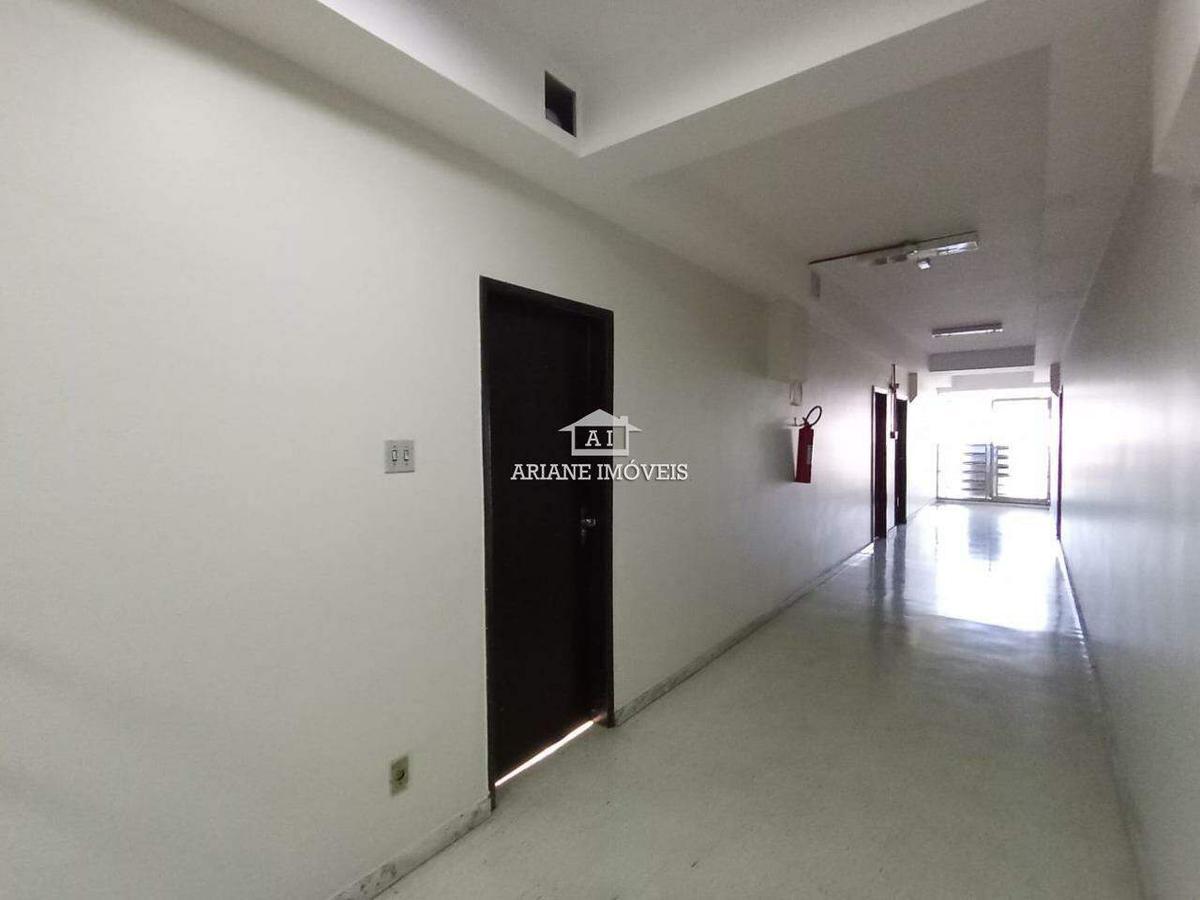 Sala, Centro, 0 Quarto, 0 Vaga
