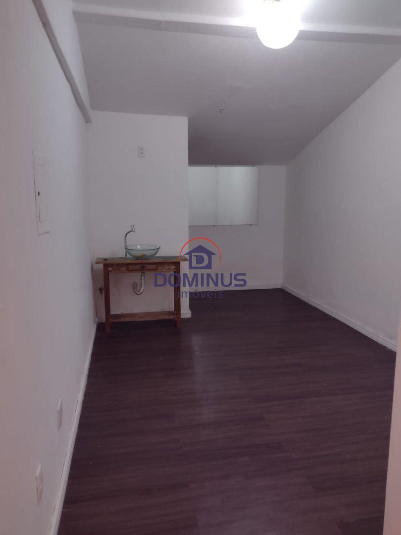 Galpão, Funcionários, 0 Quarto, 0 Vaga