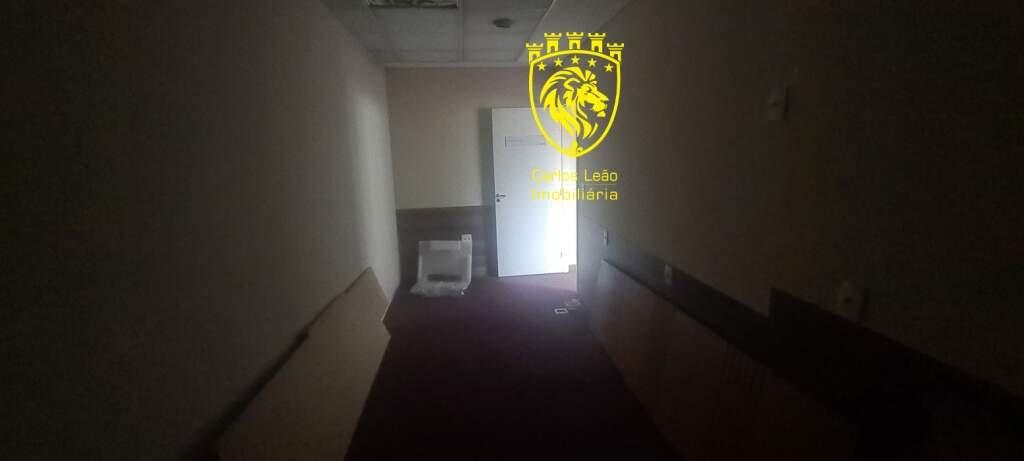 Andar, Savassi, 1 Quarto, 3 Vagas