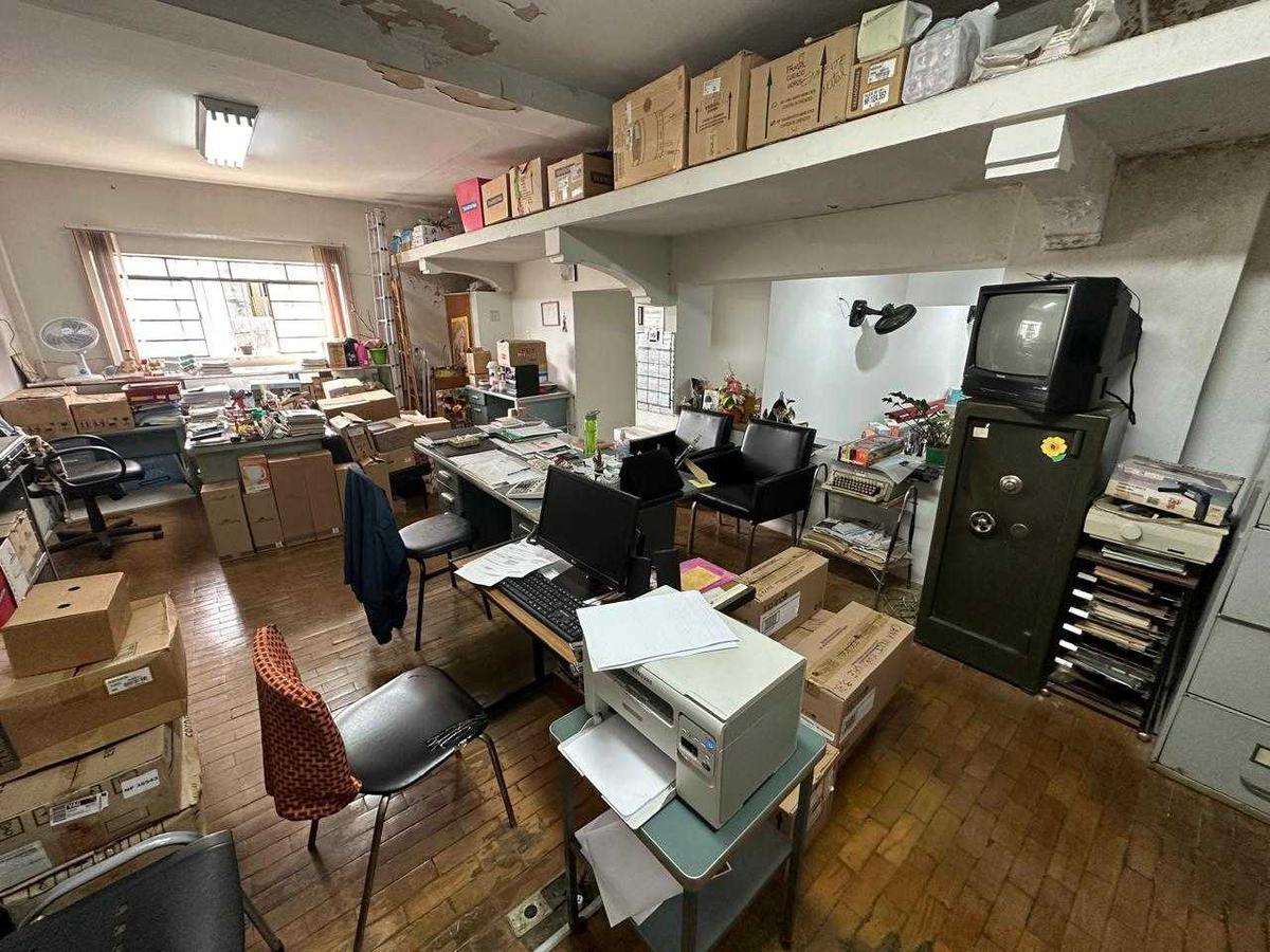 Andar, Centro, 0 Quarto, 0 Vaga