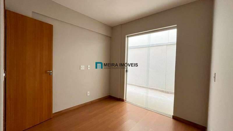Apartamento, Funcionários, 2 Quartos, 1 Vaga, 1 Suíte