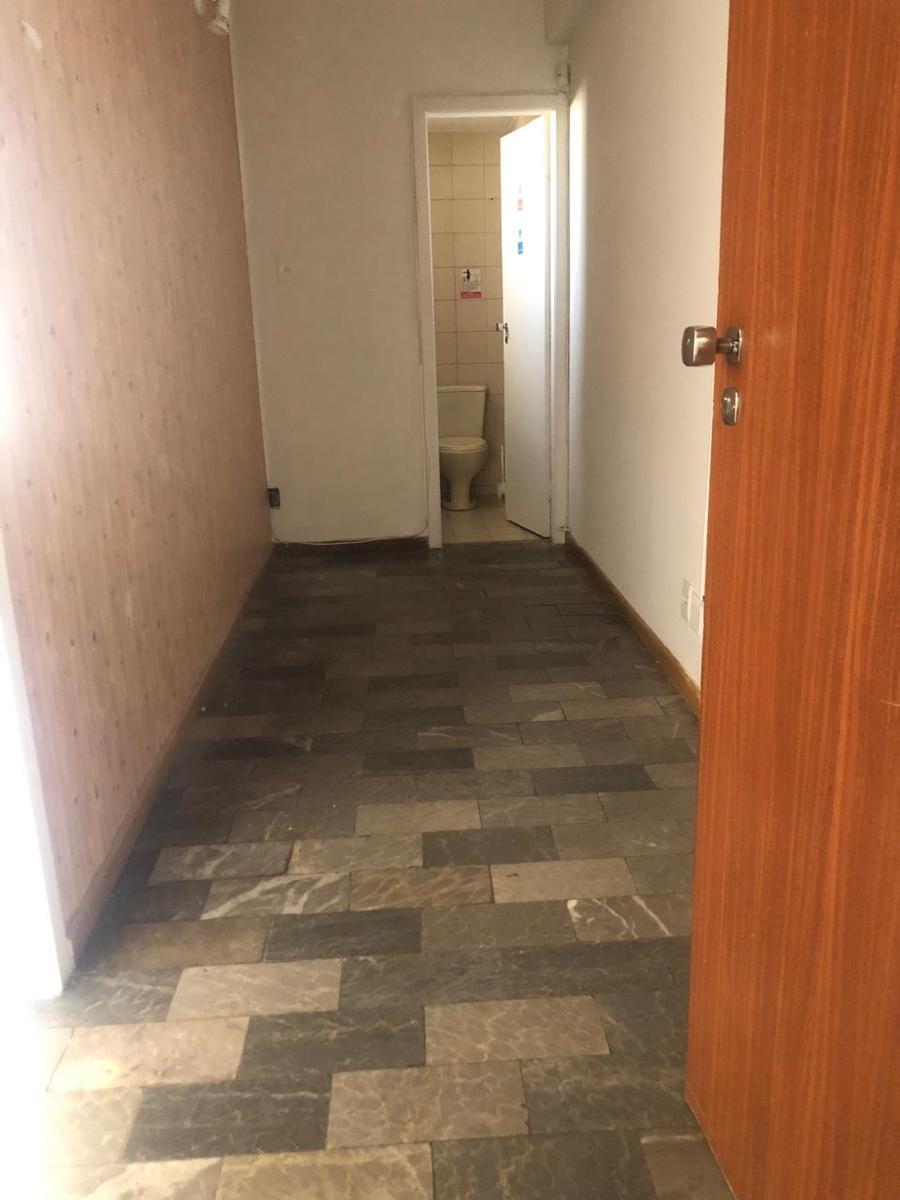 Sala, Santa Efigênia