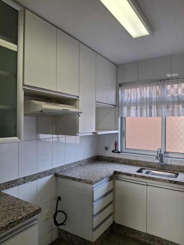 Apartamento, Estoril, 3 Quartos, 2 Vagas, 1 Suíte
