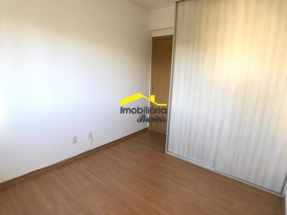 Apartamento, Estoril, 4 Quartos, 2 Vagas, 1 Suíte