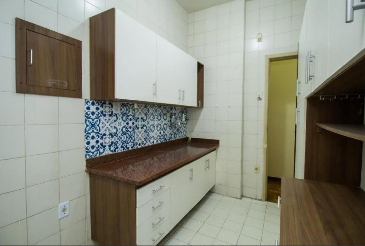 Apartamento, Centro, 3 Quartos, 0 Vaga, 1 Suíte