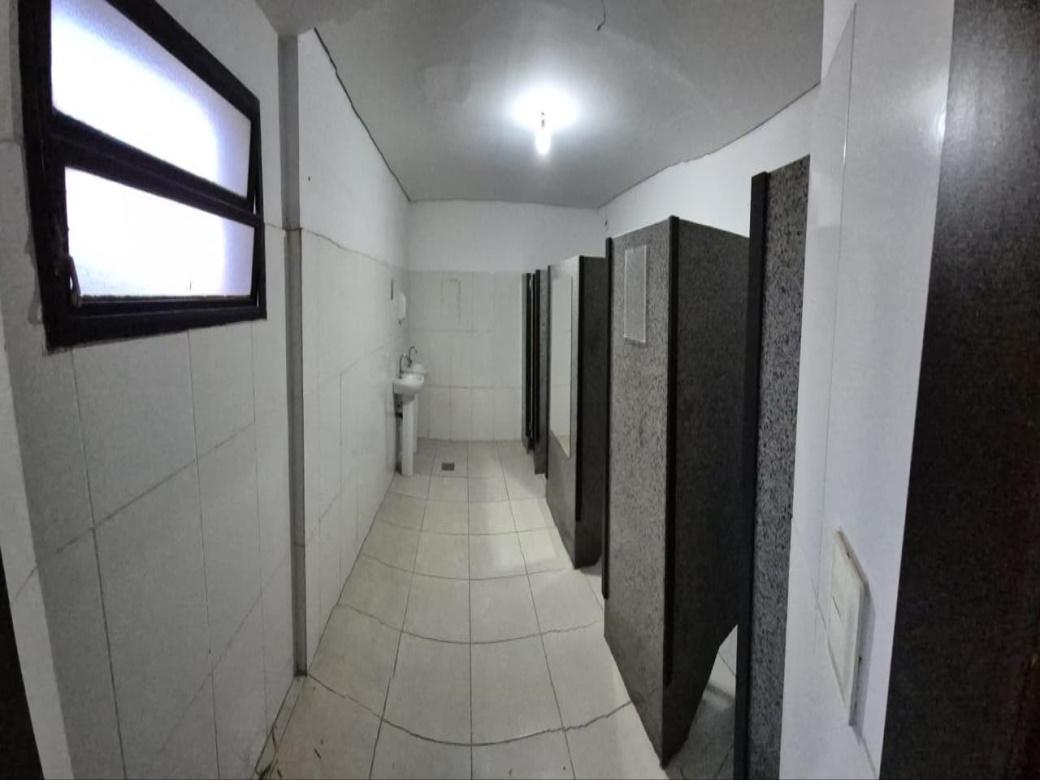 Loja, Santa Efigênia, 4 Vagas