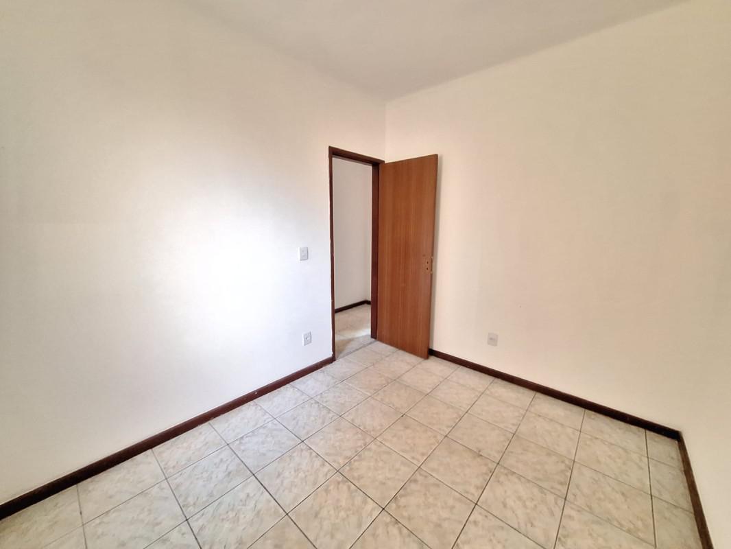 Apartamento, Sagrada Família, 2 Quartos, 1 Vaga, 1 Suíte