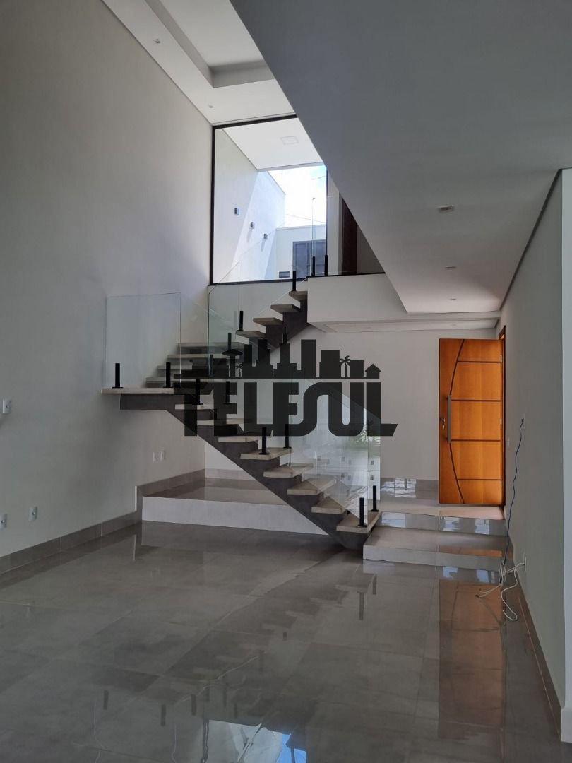 Casa, Parque Mariela, 3 Quartos, 0 Vaga, 1 Suíte