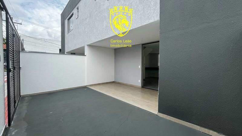 Casa, Candelária, 3 Quartos, 0 Vaga, 1 Suíte