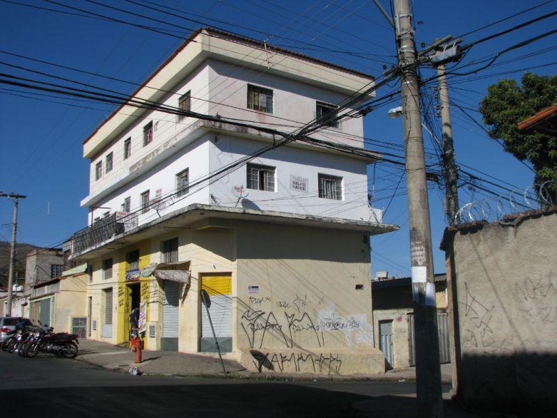 Prédio, Saudade, 6 Quartos, 0 Vaga