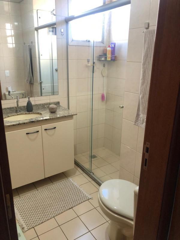 Apartamento, Estoril, 3 Quartos, 2 Vagas, 1 Suíte