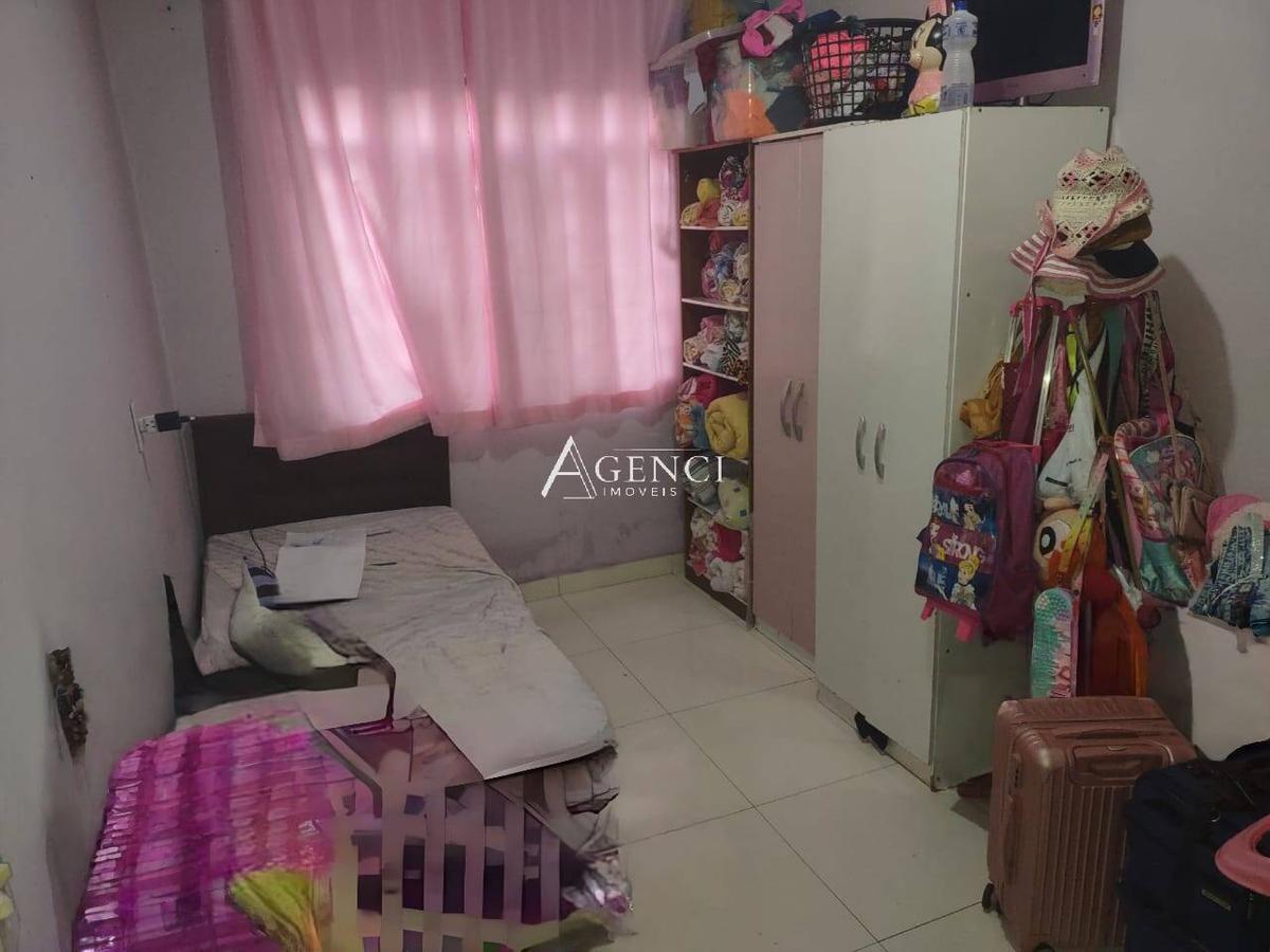 Casa, Industrial Itaú, 2 Quartos, 0 Vaga, 0 Suíte