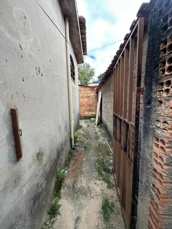 Casa, Tirol (barreiro), 3 Quartos, 2 Vagas