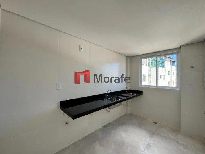 Apartamento, Sagrada Família, 3 Quartos, 2 Vagas, 1 Suíte