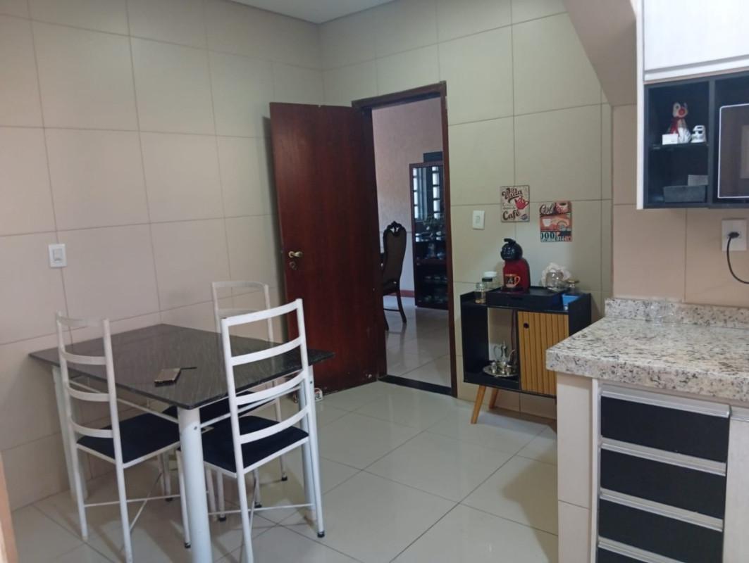 Casa, Jardim Alvorada, 5 Quartos, 4 Vagas, 1 Suíte
