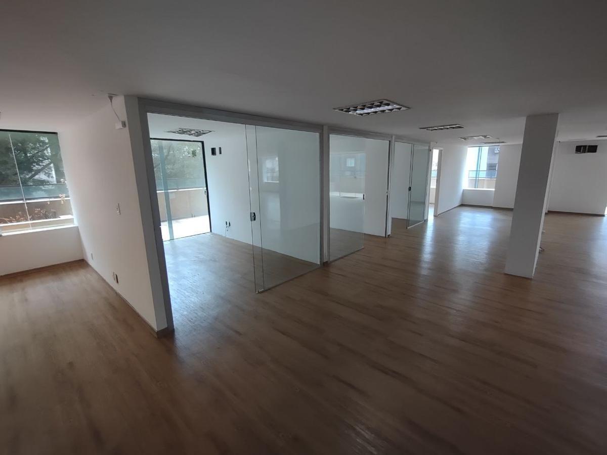 Sala, Santa Efigênia, 0 Quarto, 7 Vagas