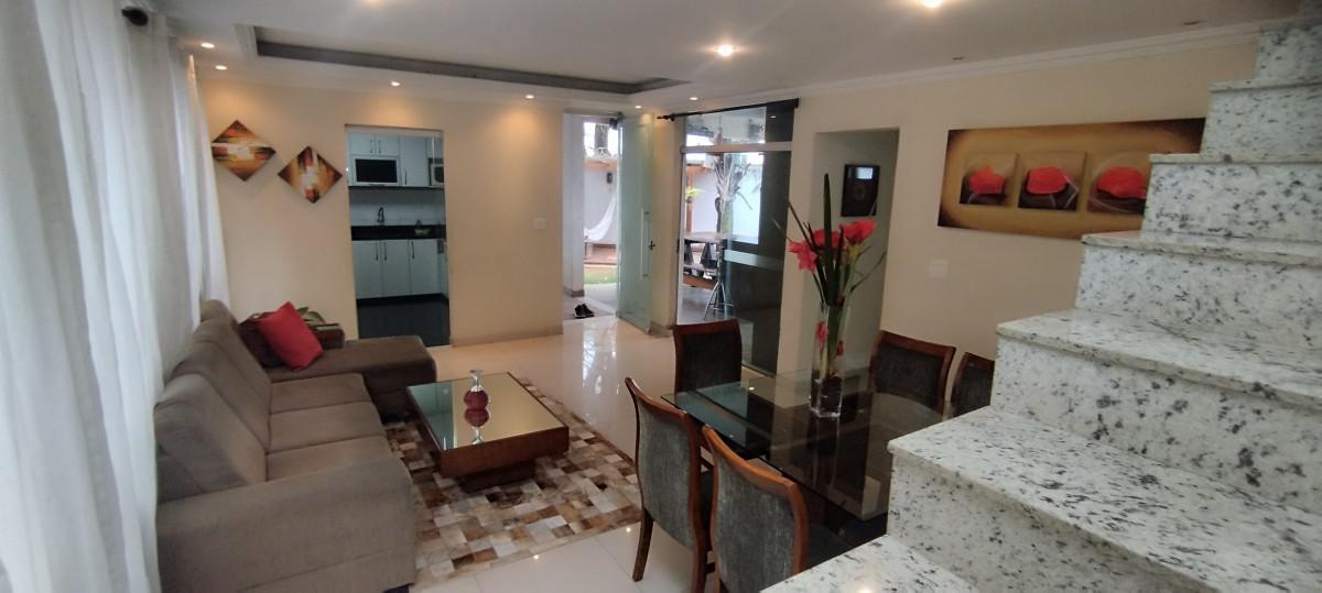 Casa, Cabral, 4 Quartos, 4 Vagas, 1 Suíte