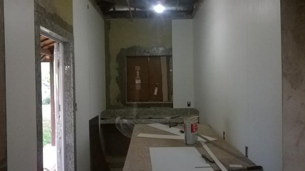 Instalação de Fórmica , Portas e Pisos. Belo Horizonte