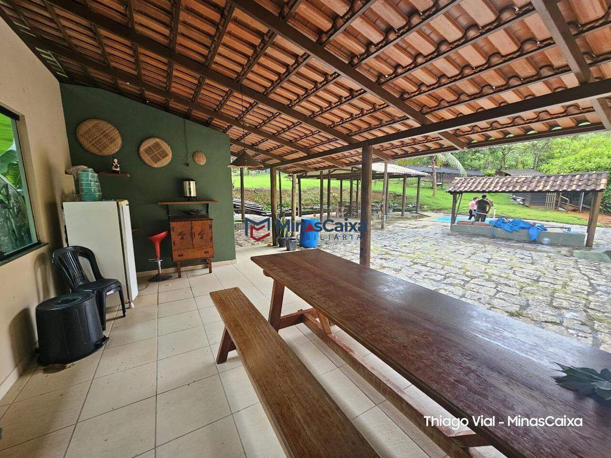 Fazenda, Petrópolis, 4 Quartos, 5 Vagas, 2 Suítes